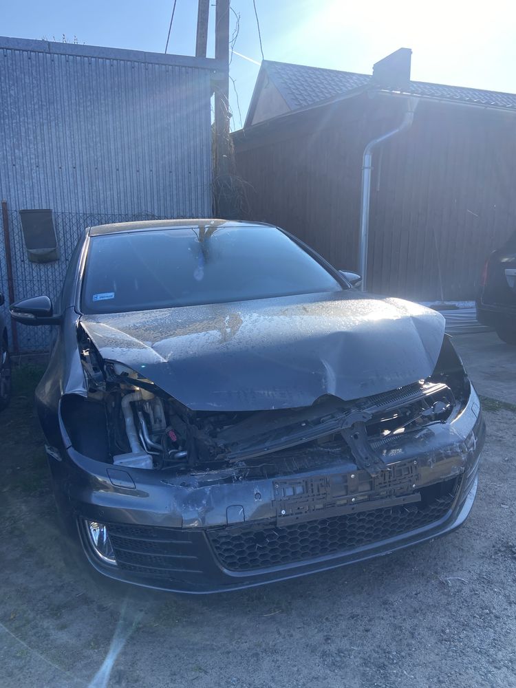Volkswagen Golf GTI DSG 2.0 TSI