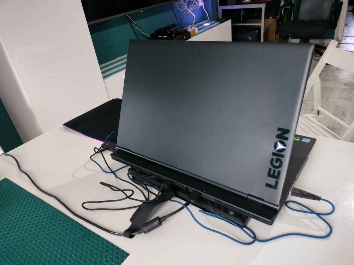 Legion Karta 6gb, 16gb ram, 2x 512gb SSD, Do gier. 17,3