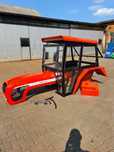 Kabina C360 C330 Kabina ciągnikowa C360 C330 Ursus c360