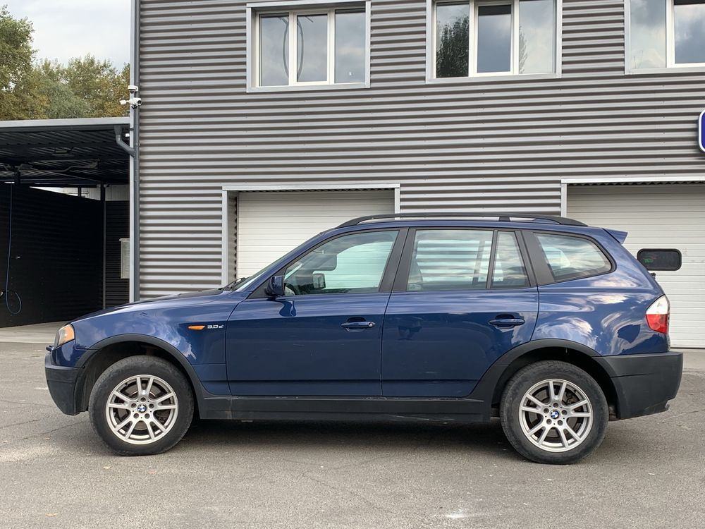 Продам BMW X3 E83