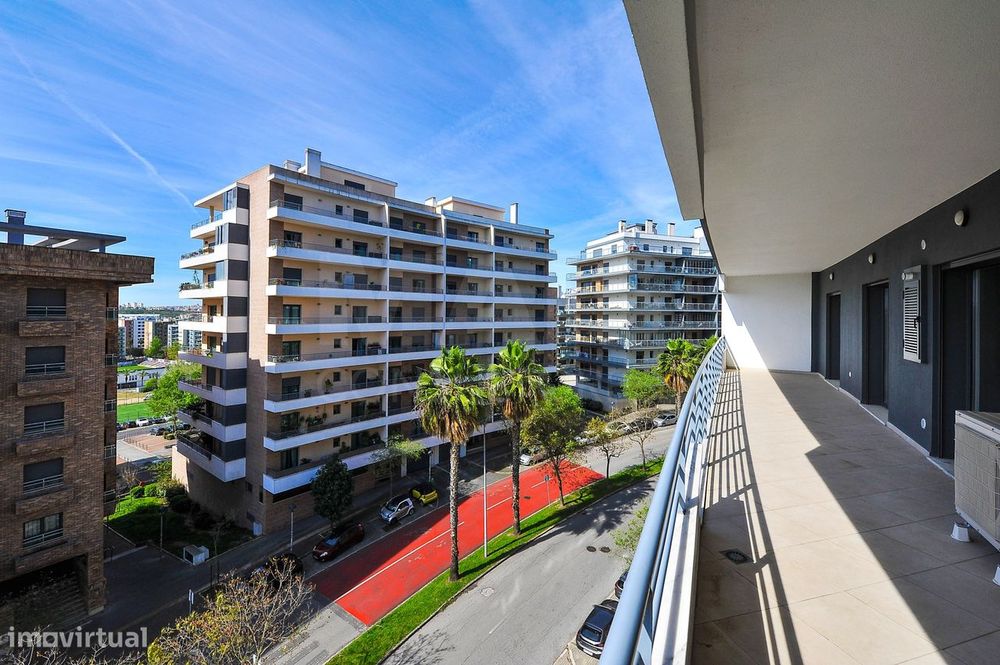 T3 Novo com Box para 2 carros | Colinas do Cruzeiro, Odivelas