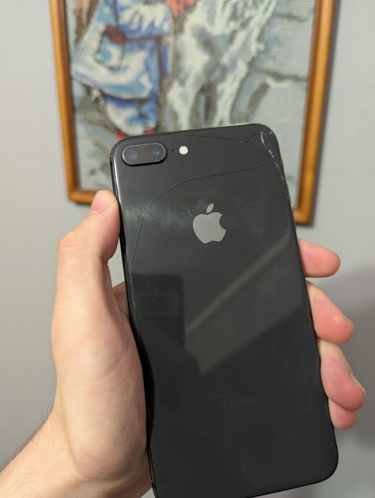 iPhone 8 plus 64GB Neverlock