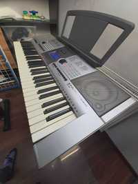 Keyboard YAMAHA PSR-E403 super stan