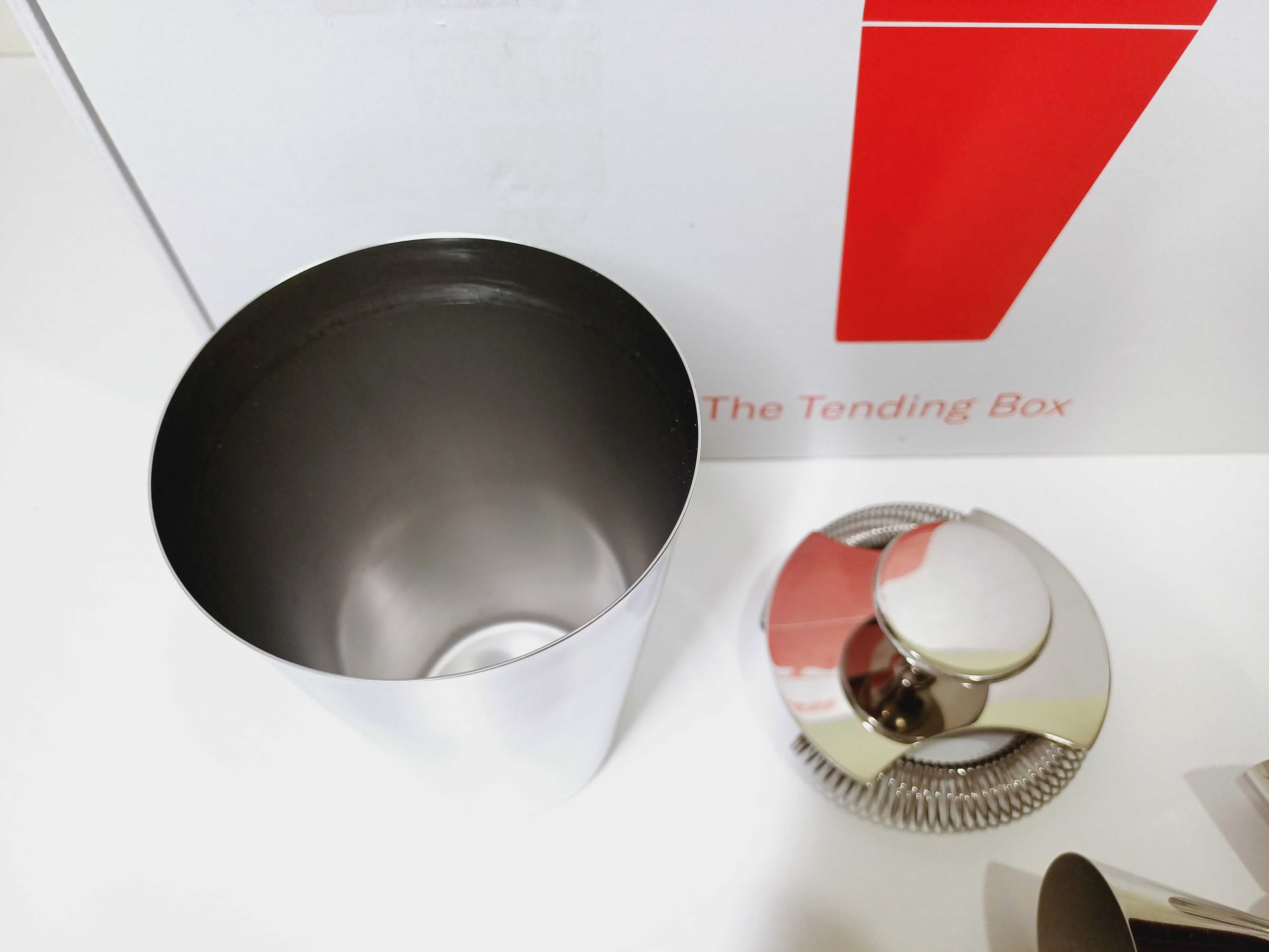 Alessi THE TENDING Shaker + Akcesoria Barmańskie