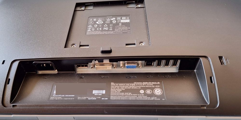 Dell P2214Hb 22" [1920×1080] w zestawie z noga