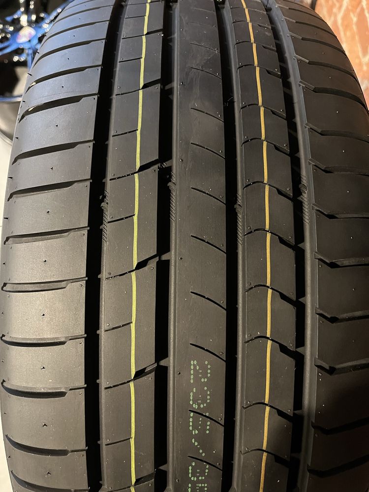 Koła Letnie 19 VW Passat B8 T-Roc R Line 235/40R19 Nowe Felgi 5x112