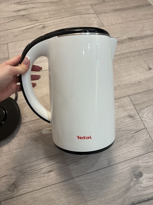 Електрочайник Tefal