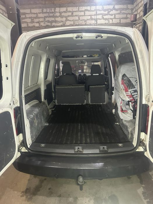 Продам VW Caddy 1.6