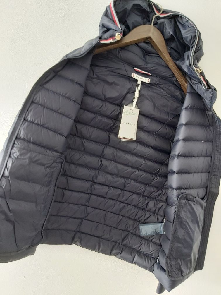 Kurtka puchowa krótka bomberkaTOMMY HILFIGER navy granat S