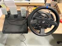Volante Trustmaster T300