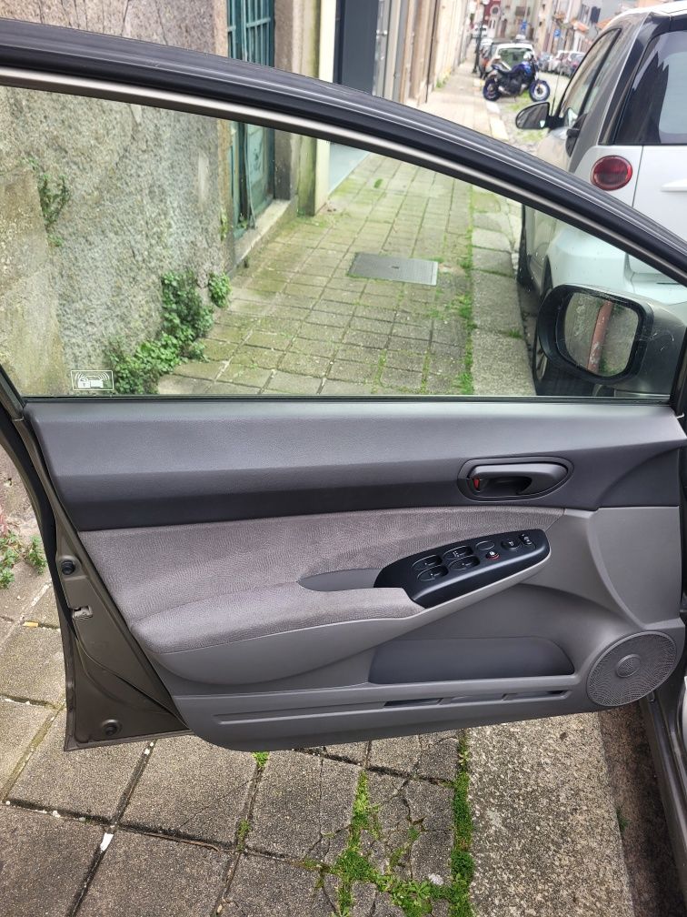 Honda Civic Híbrido Automático