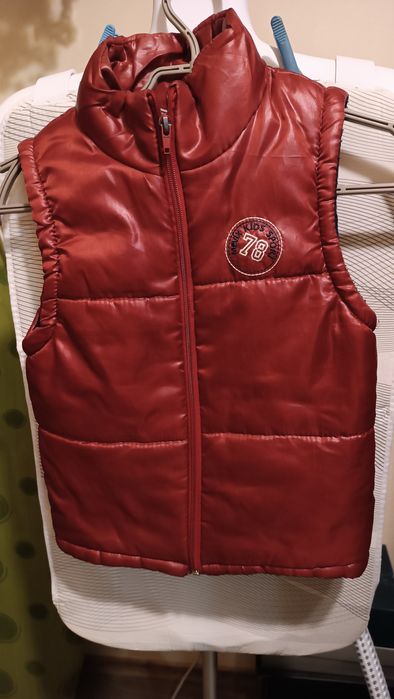 Безрукавка для девульки