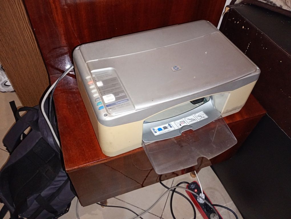 Продам принтер hp psc 1215