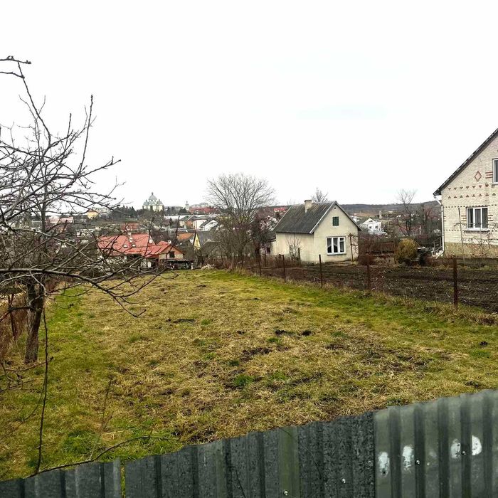 Продаж земельної ділянки смт. Щирець