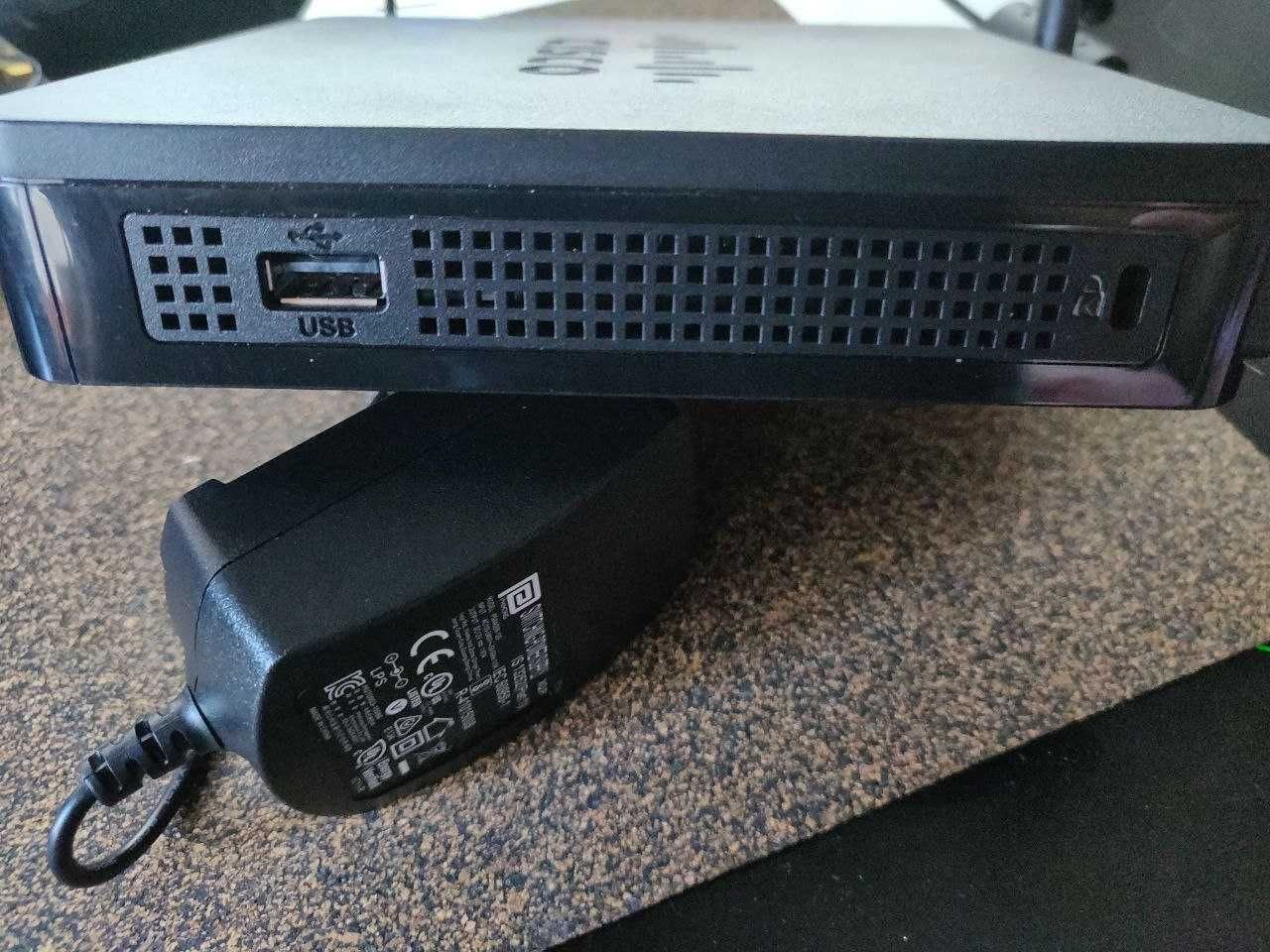 Бездротовий маршрутизатор (роутер) Cisco RV215W-E-K9-G5