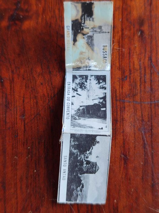 Relicário em metal banhado a prata