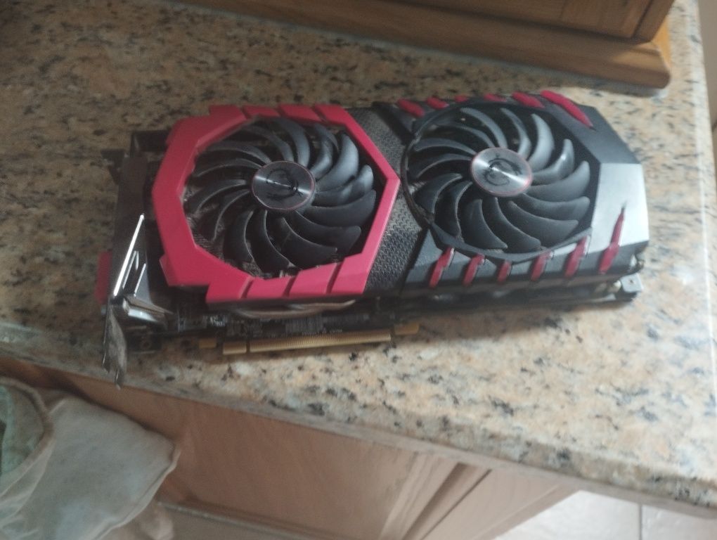 MSI Radeon RX 580 gaming x 8gb