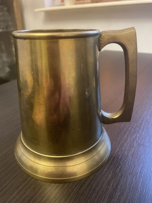 Kufel mosiądz.                .