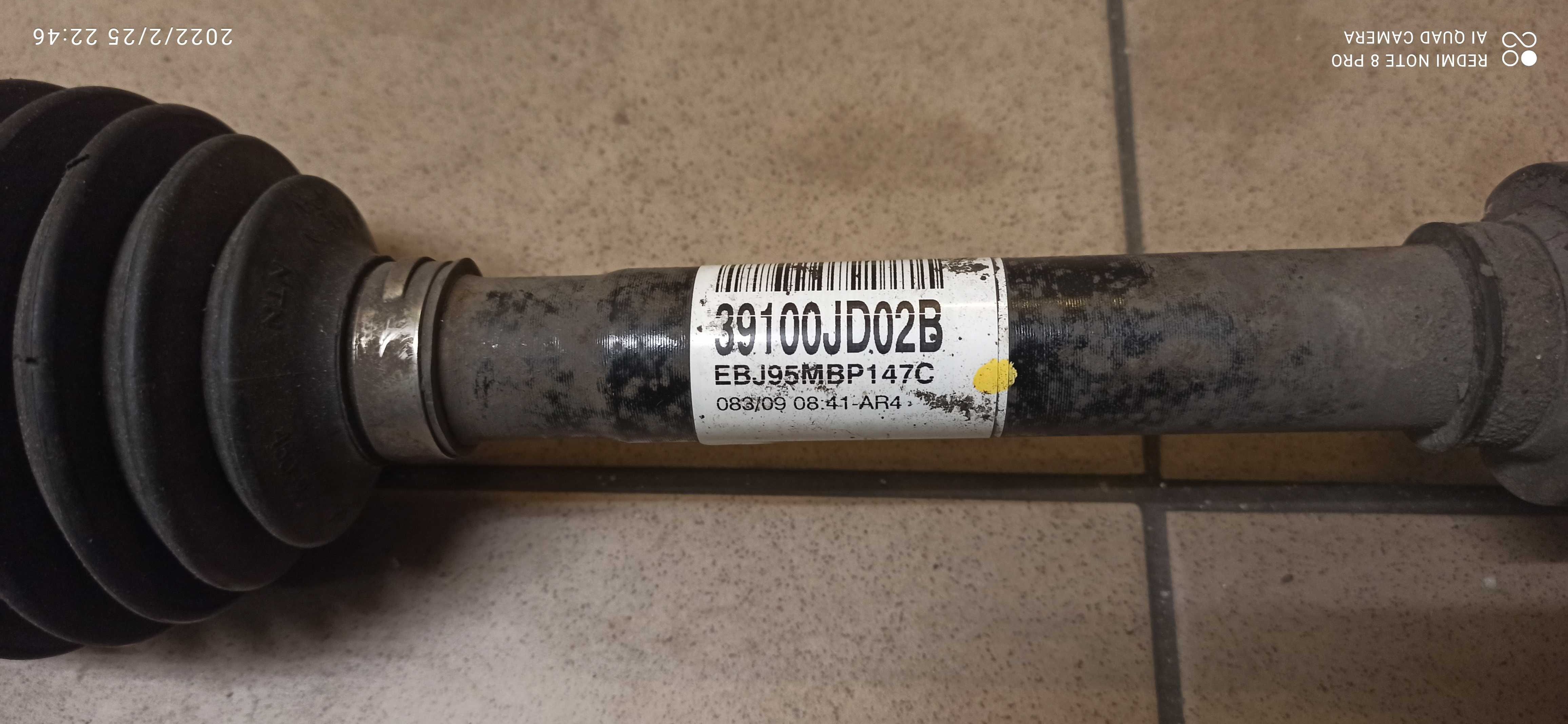 Półoś napędowa 39100JD02B