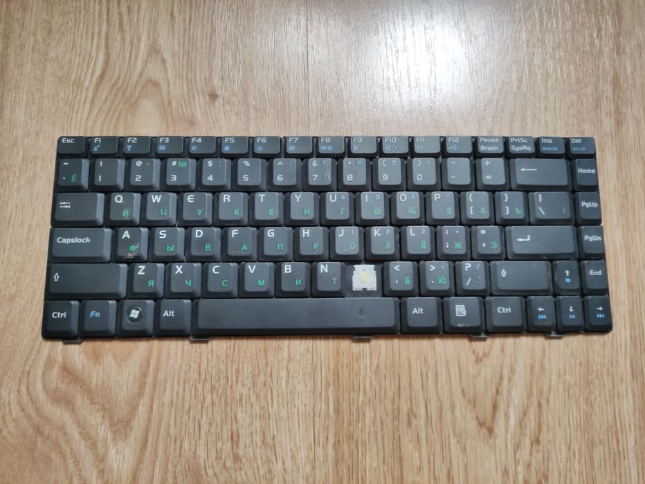 Разборка ноутбука Asus F83T