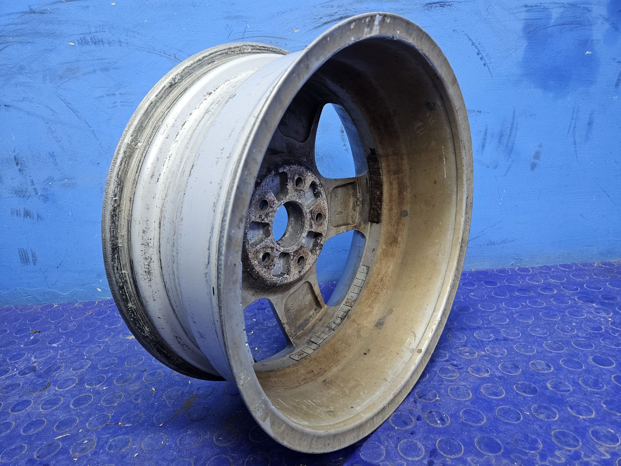 FELGA aluminiowa 17" VOLKSWAGEN T5 VW 7.0" 5x120 ET 55 oryginał