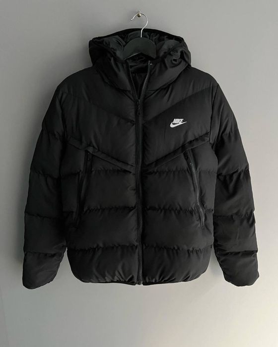 Чоловіча зимова куртка NIKE S-XXL