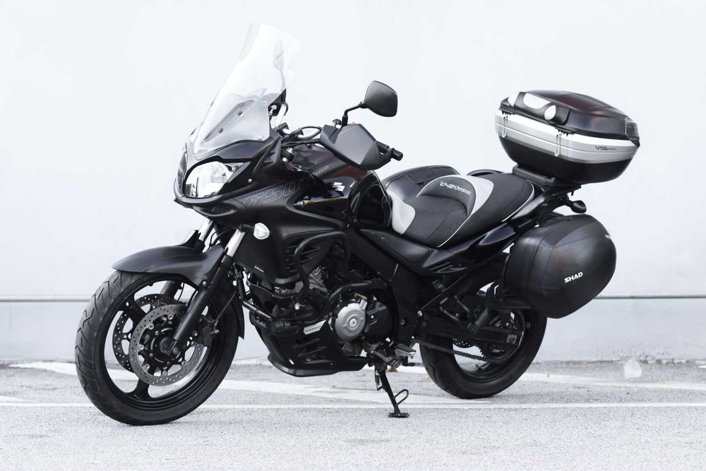 Suzuki V-Strom 650 edi. 50 Anos, 2012