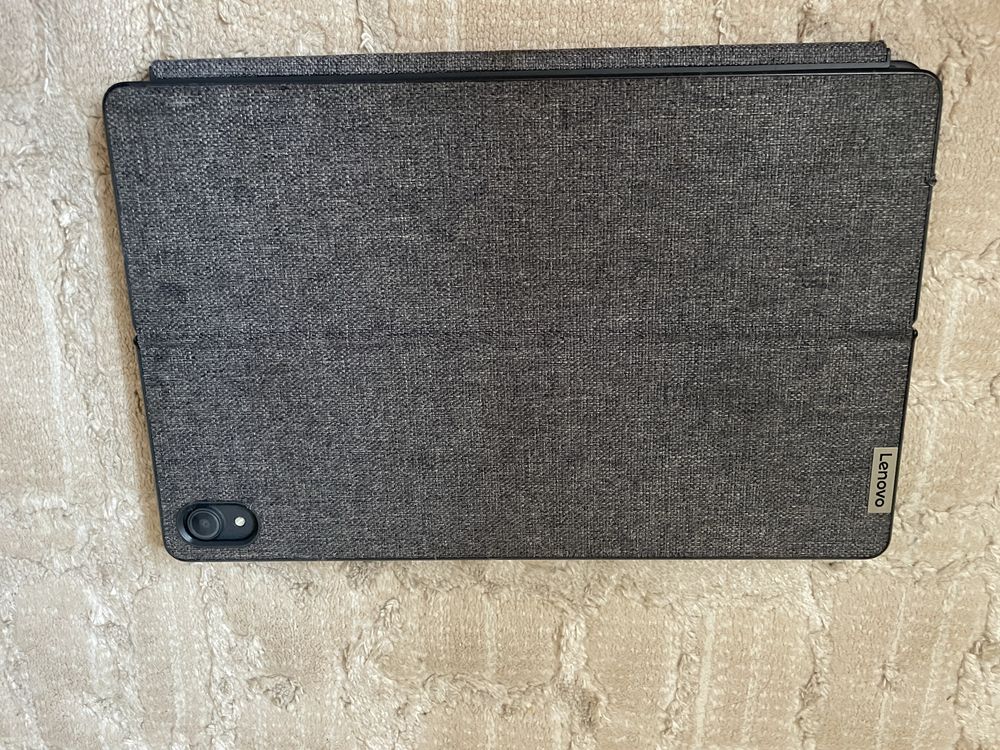 Lenovo p11 com teclado