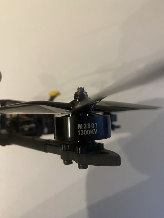 FPV дрон на цифрі 7ʼʼ mark4