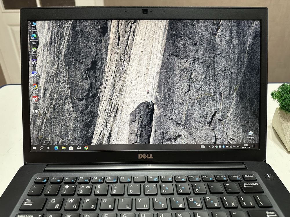 DELL LATITUDE 7480 14"FHD IPS |i5-6300U| 8Gb DDR4| SSD 256Gb