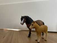 Wycofane konie Schleich