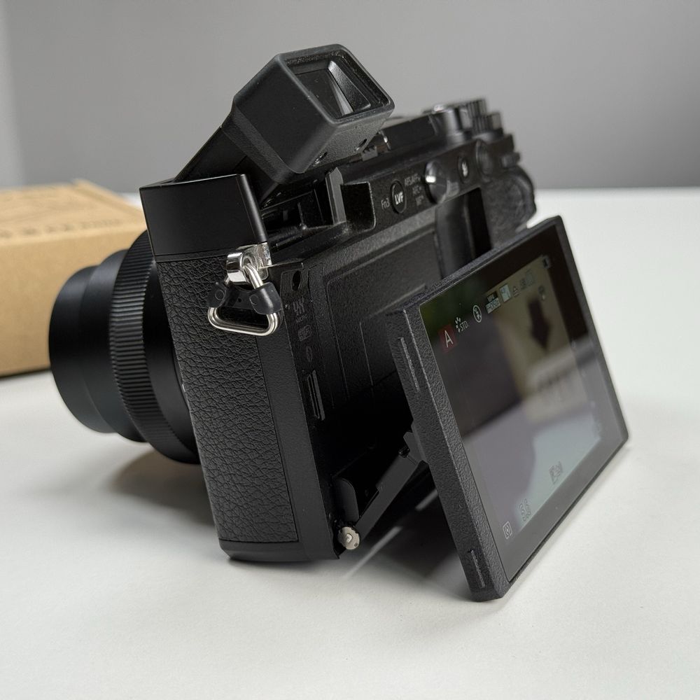 Фотокамера Panasonic Lumix DC-GX9 Kit 12-32mm