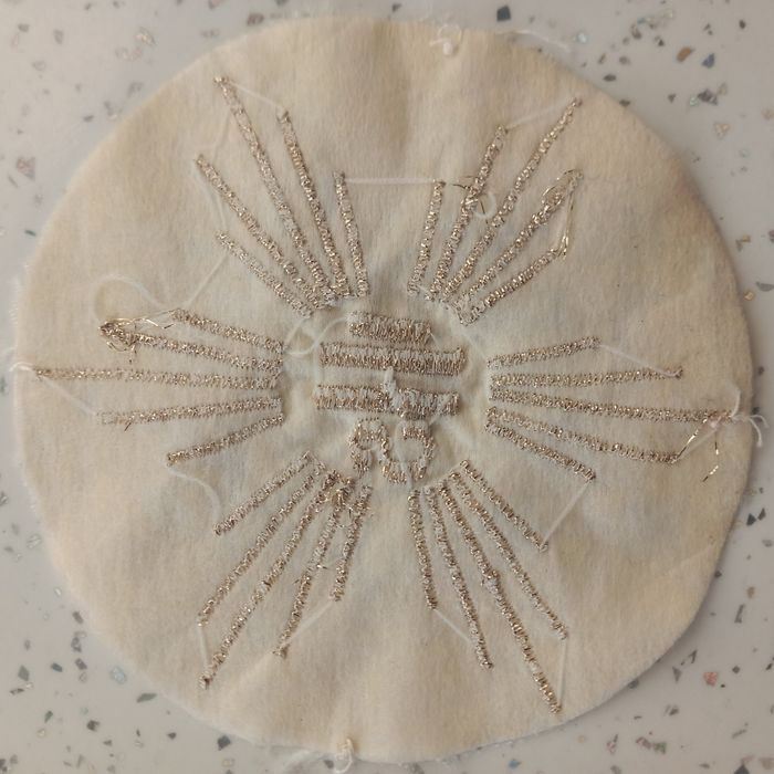 Delikatny wianek komunia i hostia do sukienki komunijnej z roku 1984