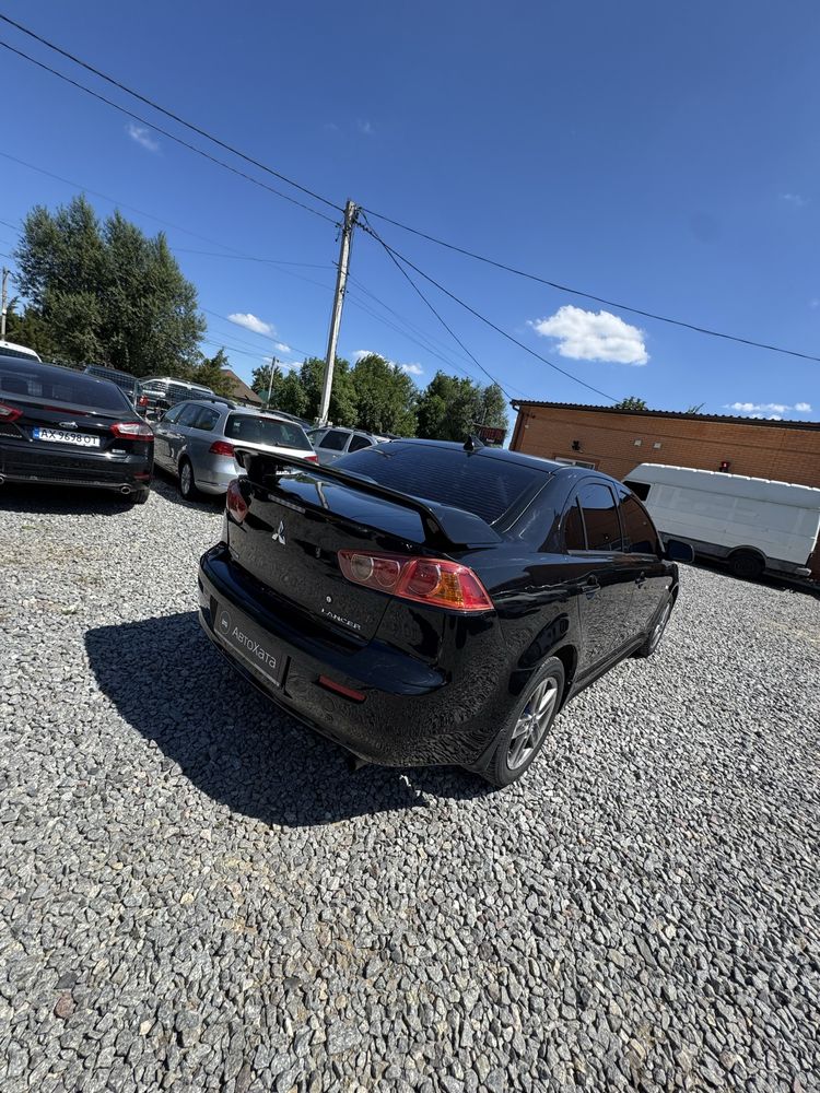 Mitsubishi Lancer X газ