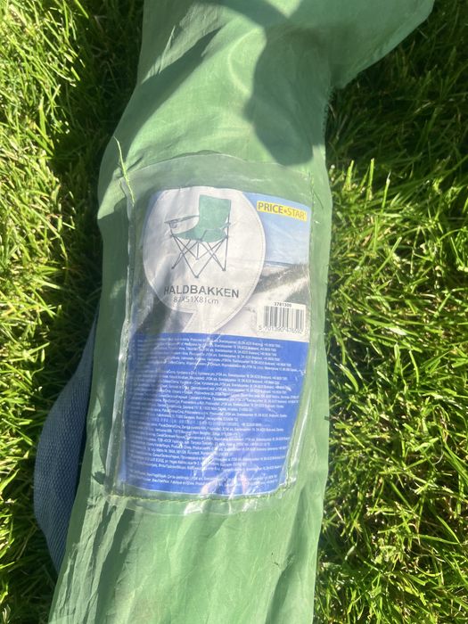 Dwa krzesła kempingowe