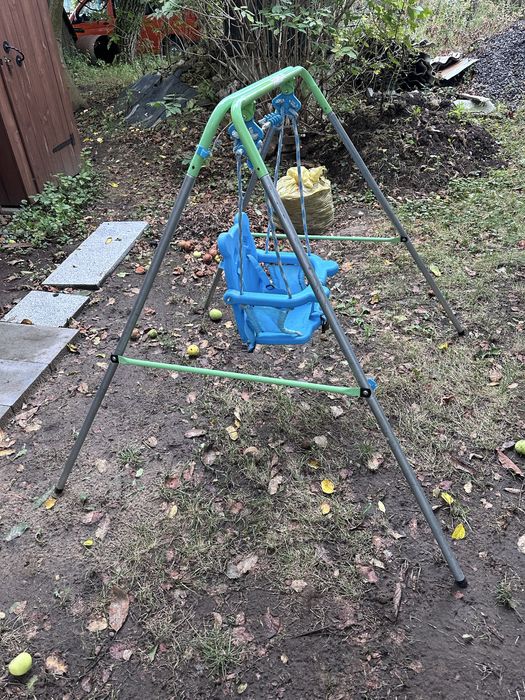 Гойдалка дитяча маленька