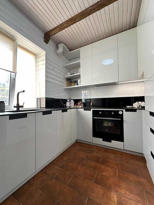 Продається будинок в Царському селі в р-ні Дахнівки