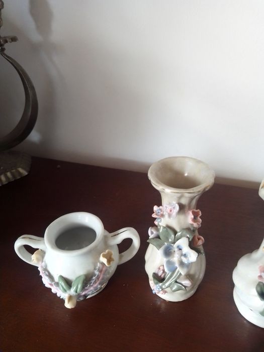 Objectos de decoração muito antigos, novos