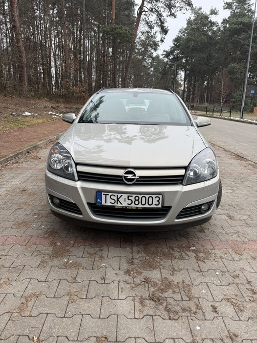 Opel Astra H kombi 2005 rok