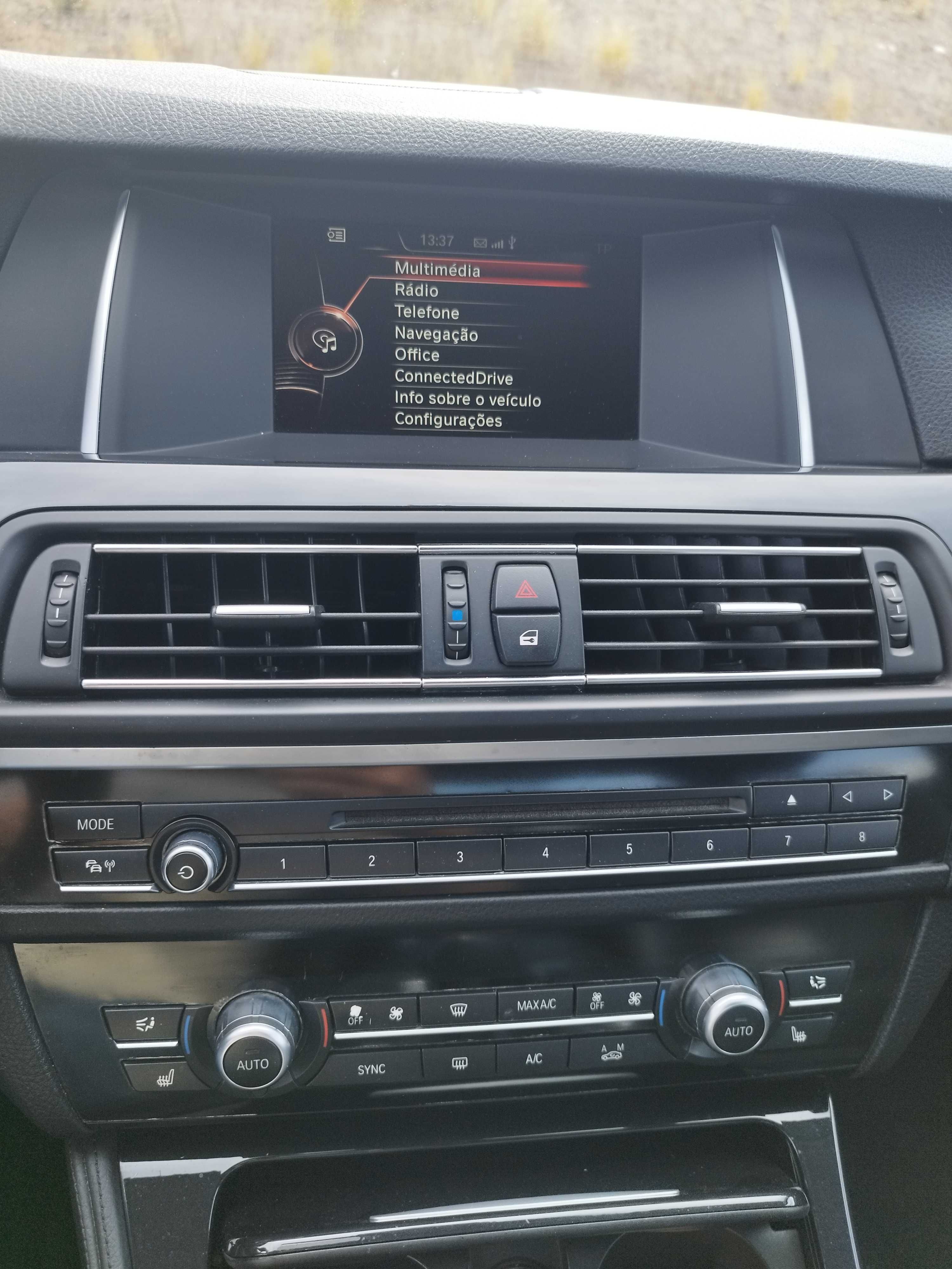 BMW 520d 2015 , 129.000 kms automático