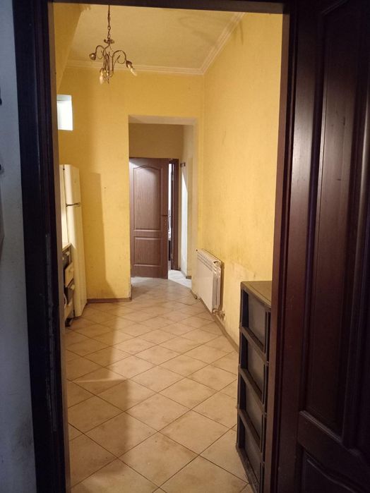 Продам 2-комн на Бунина, центр города