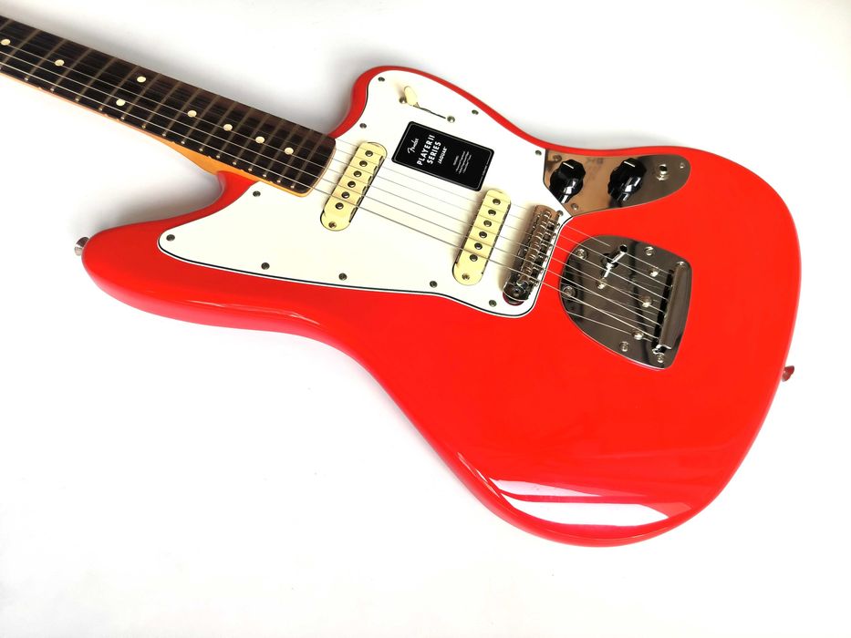 Новий Fender® Player II Jaguar® '2024 Coral Red