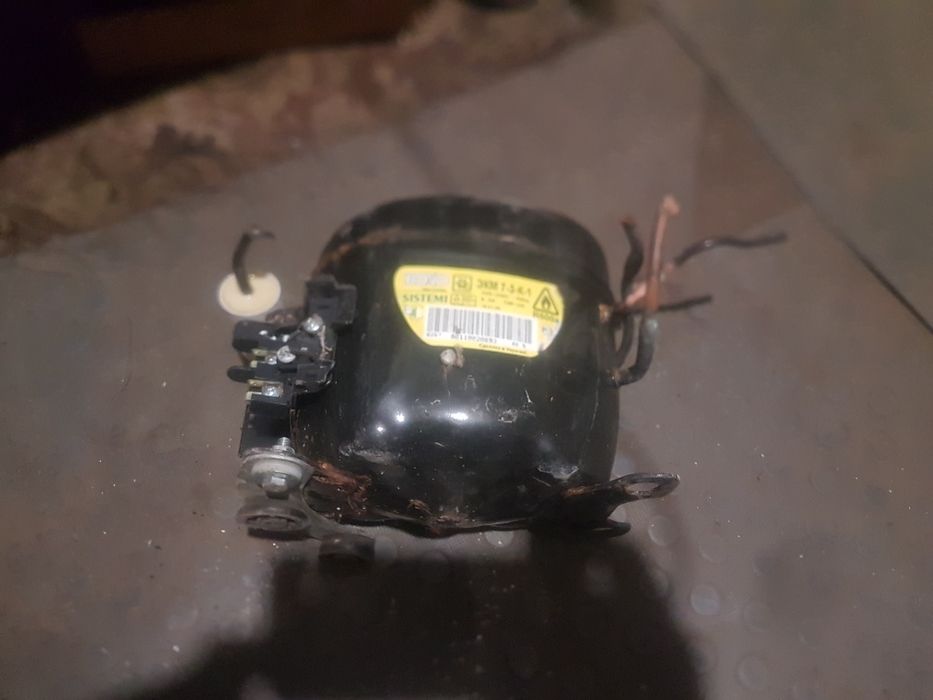 Компрессора разные на холодильник Samsung  и прочие