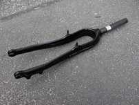 Widelec TOKEN full carbon MTB 26" retro vintage 1i1/8" piwoty tarcza
