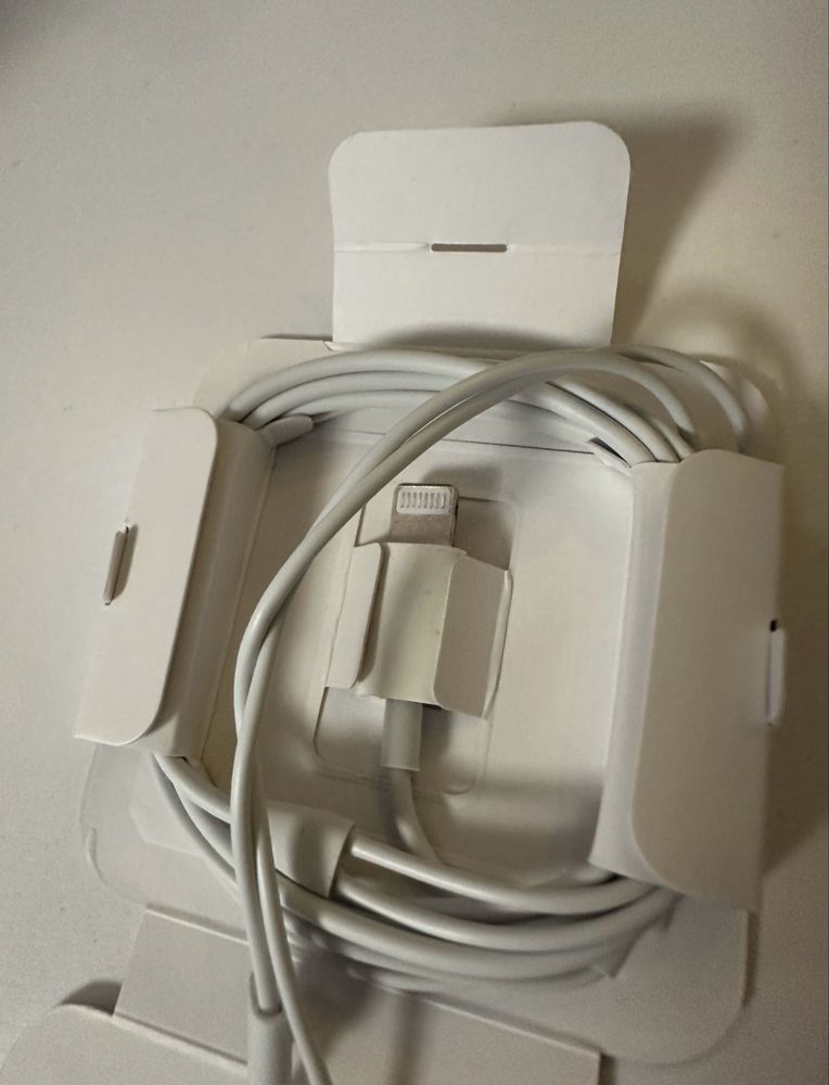 Наушники earpods lightning Apple iphone оригинал