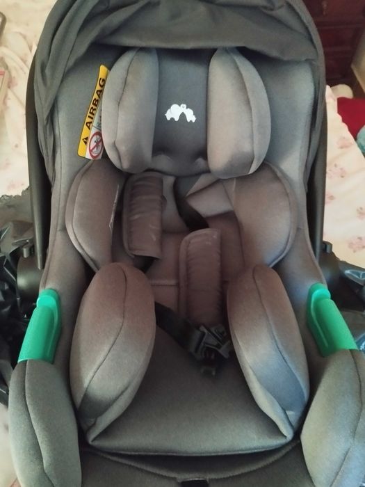 Cadeira de bebe  marca bebeconfor