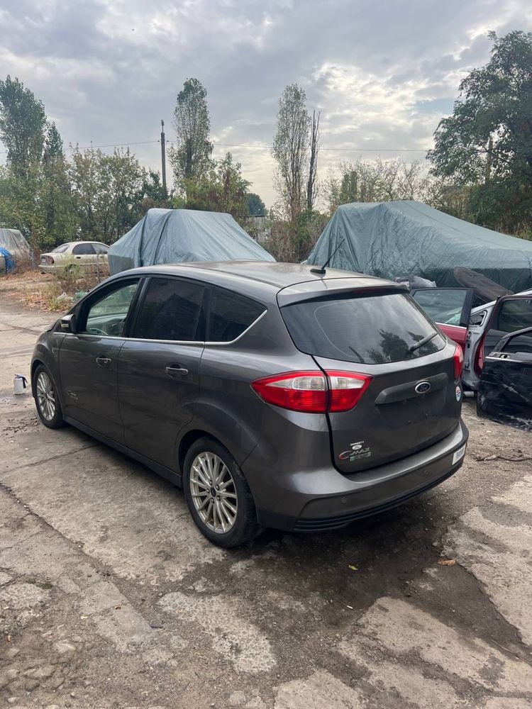 Разборка Plug-in hybrid ford C-max, плагин гибрид ford C-mac