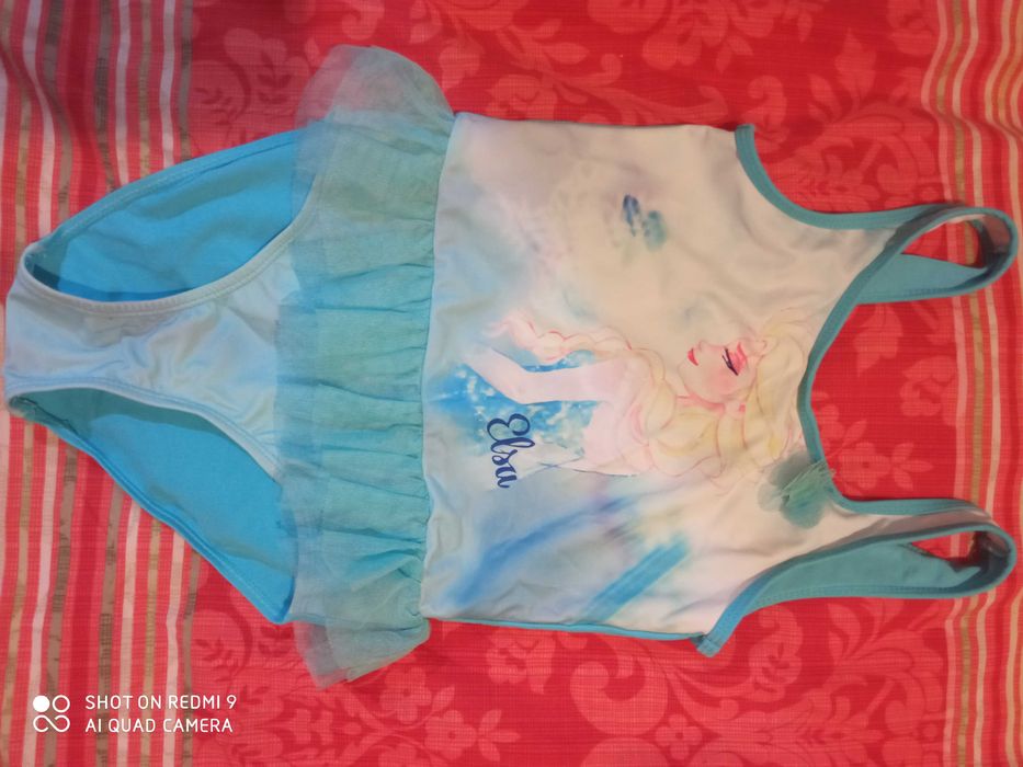 Strój kąpielowy Kraina Lodu Frozen rozmiar 134 WYSYŁKA