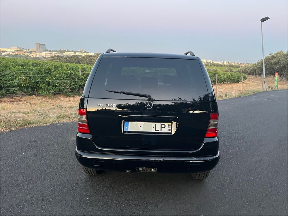 Mercedes ML 320 (V6 gasolina)