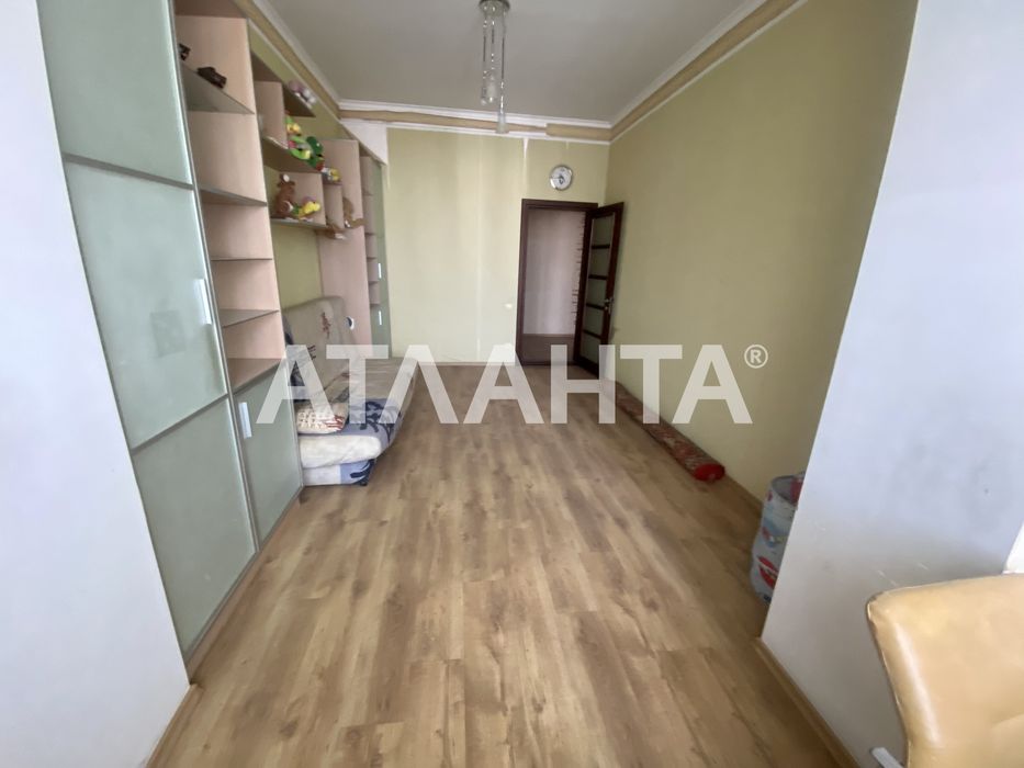 3 комн квартира с ремонтом Черемушки Хвойный пер Малиновского